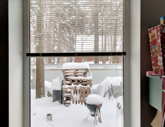 Горизонтальные алюминиевые жалюзи