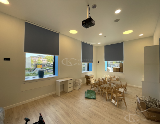 Портфолио Ролл шторы на пластиковые окна