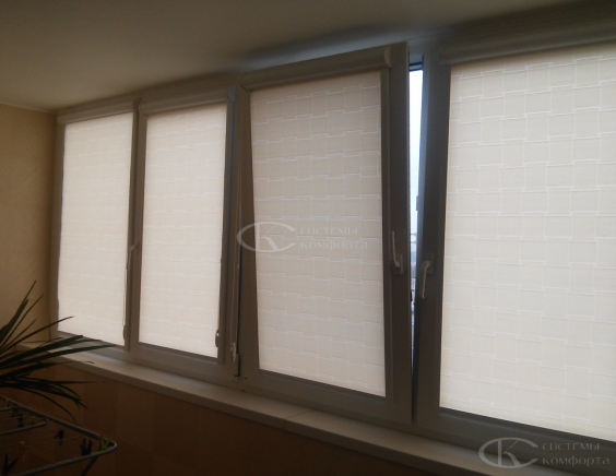 Портфолио Ролл шторы на пластиковые окна